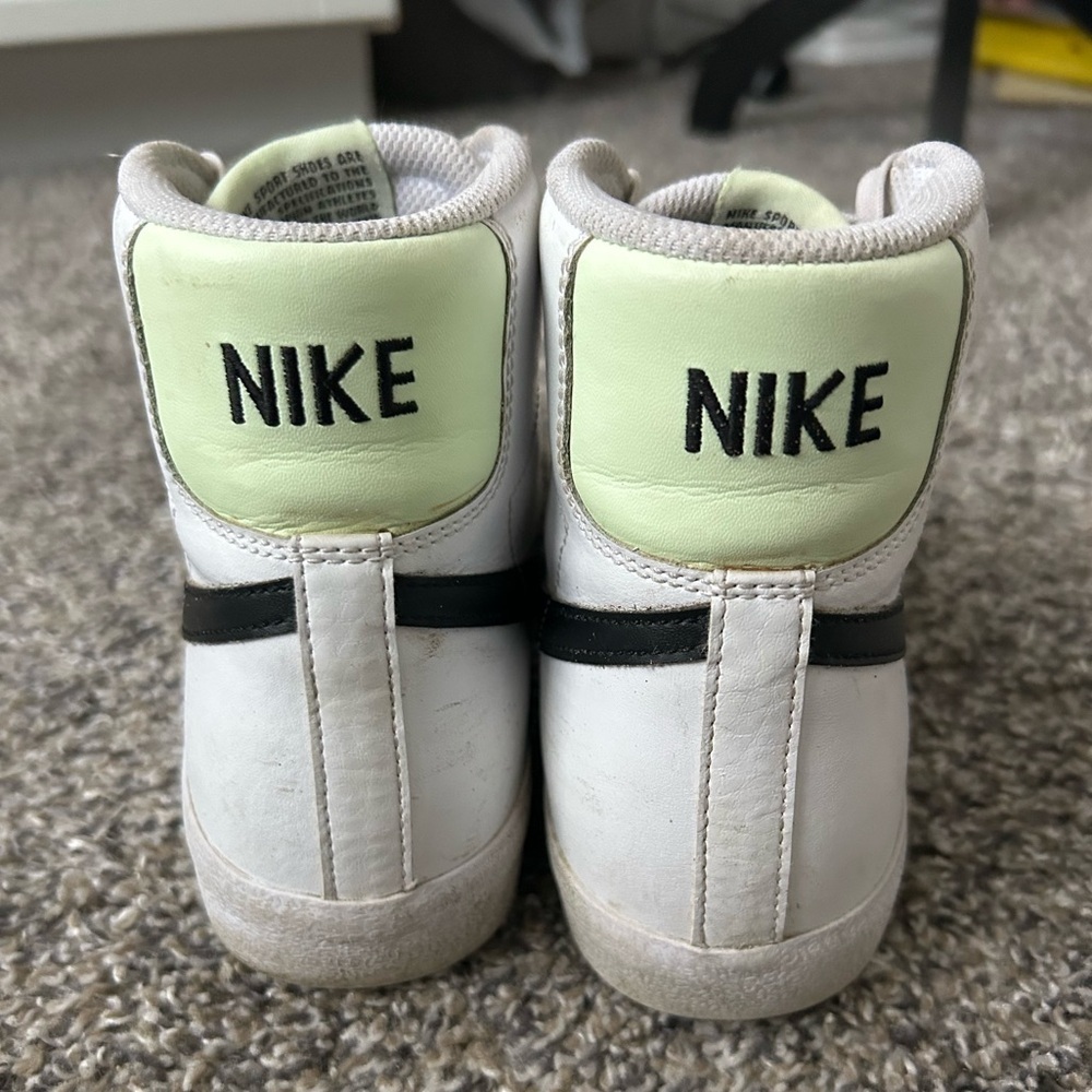 Nike Blazers High-Top Sneakers White and Black size 6.5Y - Picture 7 of 7